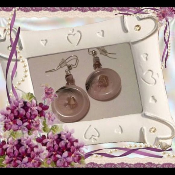 Just Purrfect by Kerri Jewelry - 🎈3/$12 Handmade Button earrings! 💜